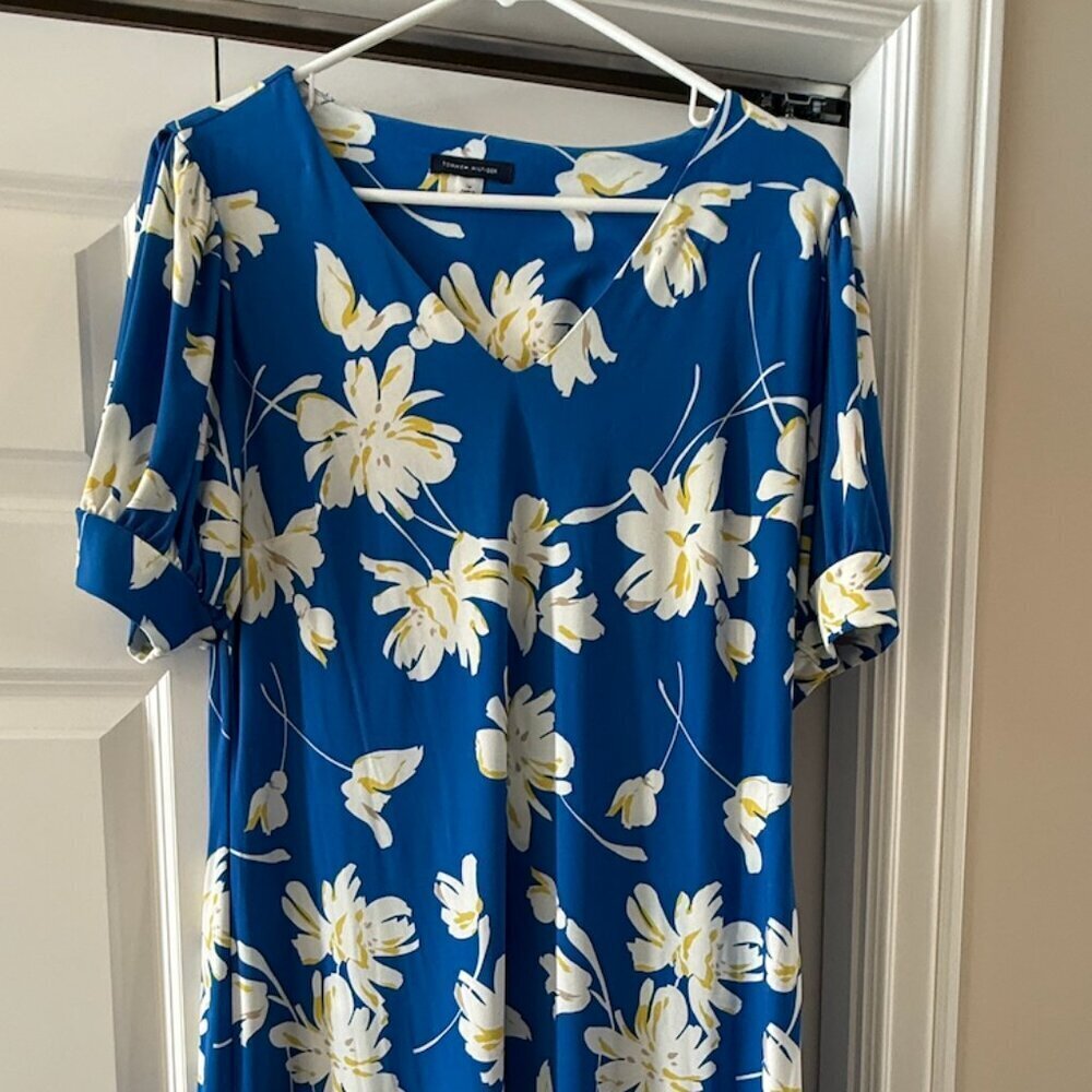 Tommy Hilfiger Blue Floral Shift Dress Size 14 V Neck Knee Length - Picture 2 of 4